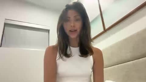 sofiuhhh online show from July 14, 1:52 am