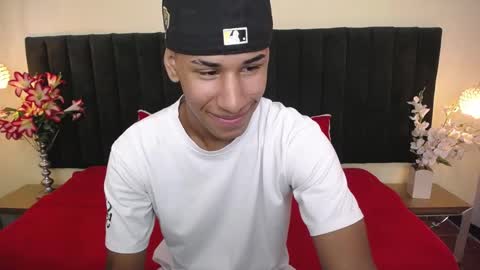 Cam and Amy online show from March 10, 8:03 pm