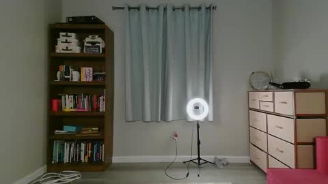 Snapshot of soft_latina chatting on May 31, 7:26 am Streaming 1129 7pm PST online show from May 31, 7:26 am