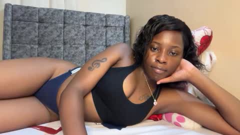 Snapshot of soft_nicole chatting on May 27, 10:07 pm soft_nicole online show from May 27, 10:07 pm