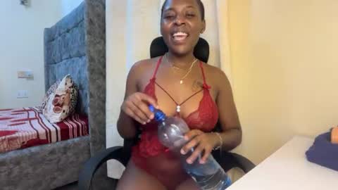 soft_nicole online show from July 12, 9:28 pm