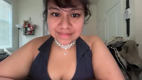 Snapshot of softandcreamyass chatting on May 17, 8:49 pm softandcreamyass online show from May 17, 8:49 pm