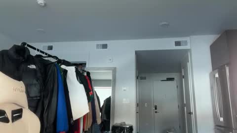 Soft Heat Maria online show from February 12, 2:45 pm