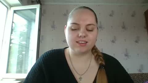 Snapshot of softhypnose chatting on June 19, 8:18 am softhypnose online show from June 19, 8:18 am