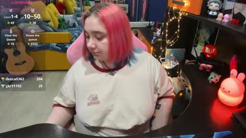 Sofie online show from February 14, 6:45 am