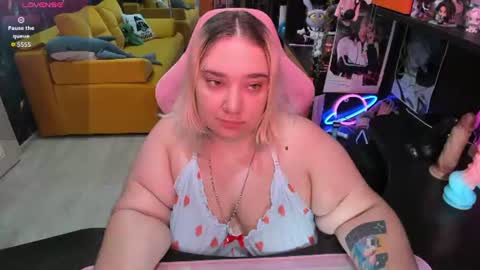 Sofie online show from July 24, 3:04 am