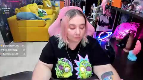 Sofie online show from July 28, 11:17 am