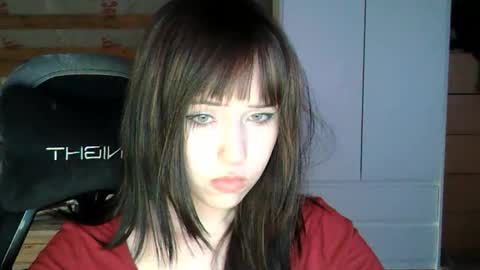Snapshot of softieva chatting on June 4, 5:08 pm Eva online show from June 4, 5:08 pm