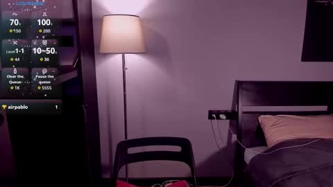 Emily online show from November 14, 5:55 pm