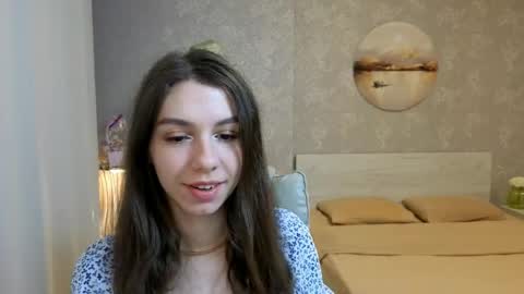 Kelly online show from May 2, 5:07 pm