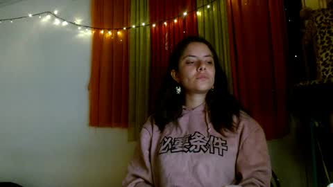 Snapshot of soka_lovers_04_ chatting on December 17, 3:06 am Sofia online show from December 17, 3:06 am