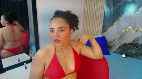 Snapshot of sol__latina chatting on May 31, 6:09 pm Sol Latiana online show from May 31, 6:09 pm