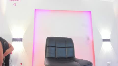 Snapshot of sol_vanegas chatting on September 19, 12:17 pm SOL online show from September 19, 12:17 pm