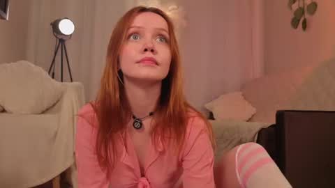 Snapshot of solar_psyche chatting on July 29, 7:23 pm Andrea online show from July 29, 7:23 pm