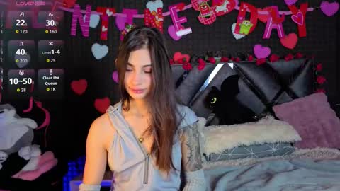 Sol  online show from February 12, 11:55 pm