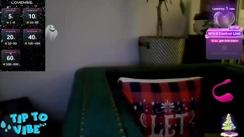 solesticia online show from December 3, 1:30 am