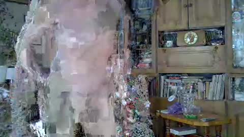 Snapshot of solilay chatting on April 3, 9:40 am solilay online show from April 3, 9:40 am