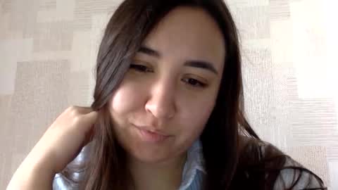 Snapshot of solirenn chatting on November 17, 5:57 am solirenn online show from November 17, 5:57 am