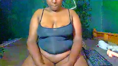 Solly bunny online show from May 3, 12:16 am