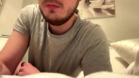 solobrit online show from November 30, 11:53 pm