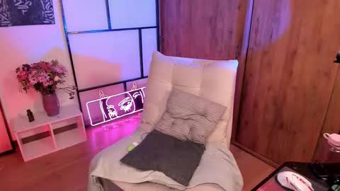 Snapshot of solosara8 chatting on January 12, 3:56 am saraIG Solosara8 online show from January 12, 3:56 am