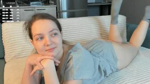 Marie online show from March 7, 1:24 am