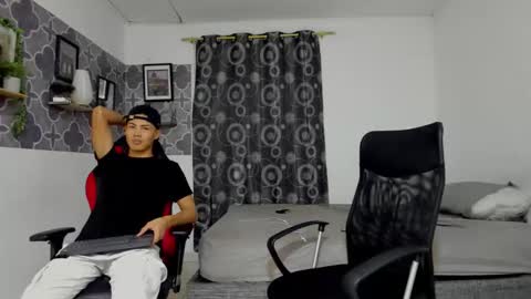 son_hades online show from October 2, 3:57 am