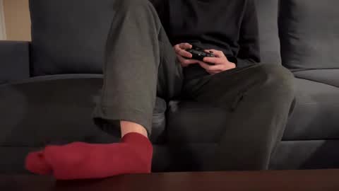 Sondages online show from February 20, 8:25 pm