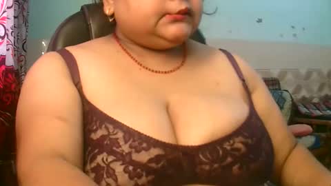 soni88888 online show from May 2, 5:01 am