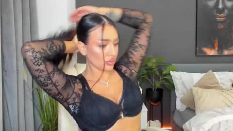 Sonia  Rey online show from November 20, 7:24 pm