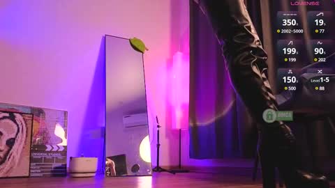 Snapshot of sonia__rose chatting on February 14, 7:12 pm Sonia online show from February 14, 7:12 pm