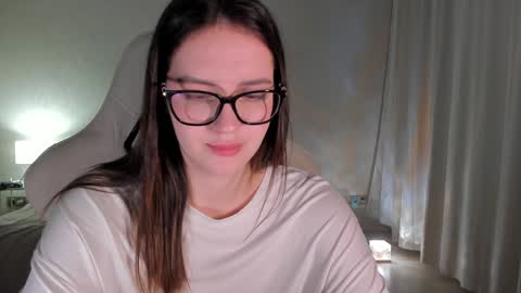 Snapshot of sonia_moon_ chatting on January 21, 4:54 am sonia_moon_ online show from January 21, 4:54 am