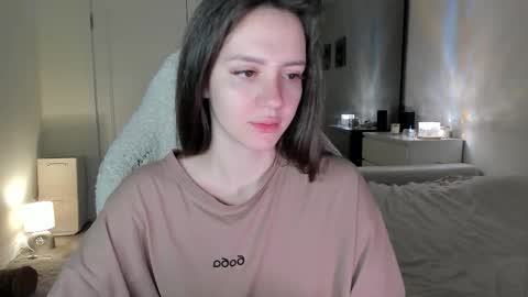 Snapshot of sonia_moon_ chatting on October 12, 2:32 am sonia_moon_ online show from October 12, 2:32 am