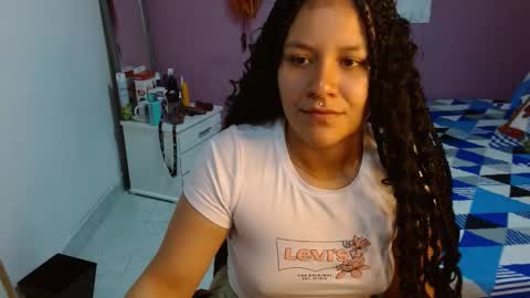 soniafuckboobs online show from December 28, 12:56 pm