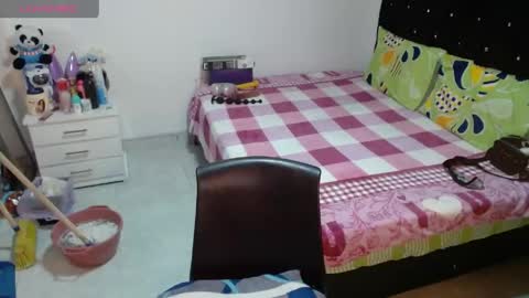 sonialatin69 online show from June 5, 7:03 am