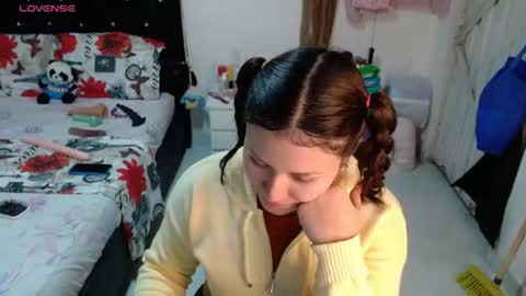 sonialatin69 online show from July 1, 12:23 am