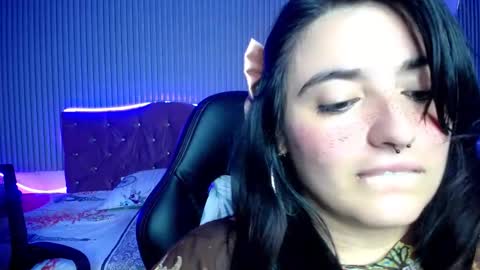 Snapshot of sonic_jess07 chatting on February 6, 5:12 am sonic_jess07 online show from February 6, 5:12 am