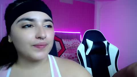 Snapshot of sonic_jess07 chatting on June 14, 2:46 am sonic_jess07 online show from June 14, 2:46 am