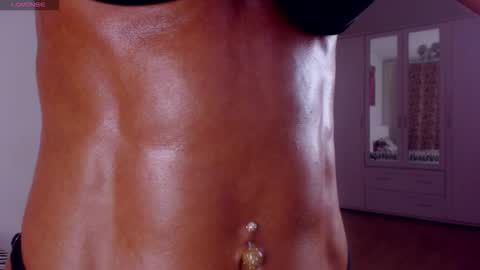 Snapshot of sonjanextray chatting on October 13, 6:46 am Sonja Ray online show from October 13, 6:46 am