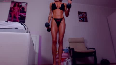 Snapshot of sonjanextray chatting on October 20, 7:20 am Sonja Ray online show from October 20, 7:20 am