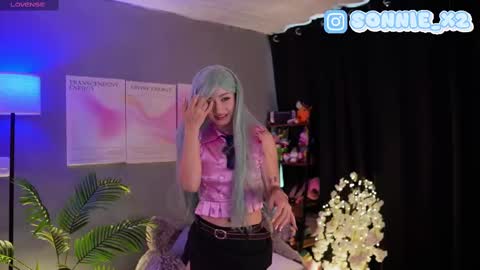 Sonnie online show from September 19, 2:51 pm