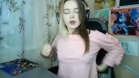 Mila online show from April 27, 3:54 pm