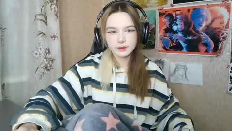 Mila online show from April 29, 3:38 pm