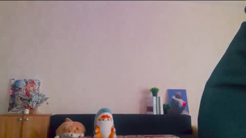 Snapshot of sonya_mikki chatting on December 15, 8:07 am Sonya online show from December 15, 8:07 am