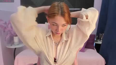 Snapshot of sonya_silky chatting on June 14, 3:30 am Sonya online show from June 14, 3:30 am