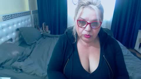 Sonya online show from January 14, 1:28 pm