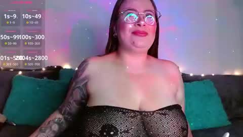 soofy online show from July 16, 5:46 am