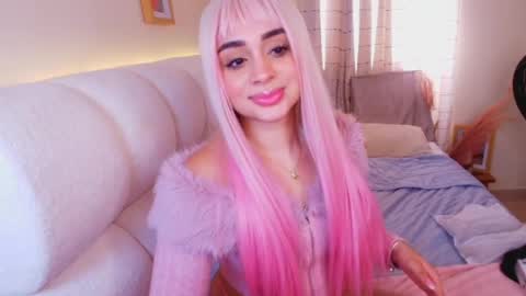 Sophia Roy online show from March 25, 3:40 pm