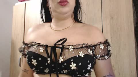 sophi26 online show from October 24, 6:43 am