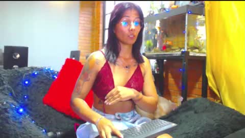 Sophi Bonny online show from February 17, 8:58 pm